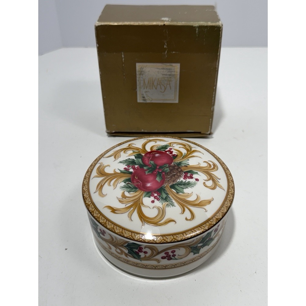 Mikasa Holiday Orchard Round Porcelain Christmas Trinket Box 4 3/4